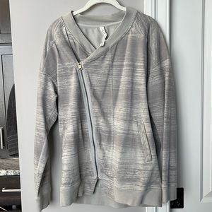 LULULEMON Asymmetric Mula wrap size 8